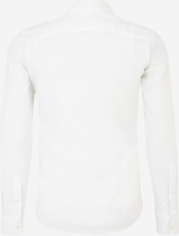 Coupe regular Chemise GAP en blanc