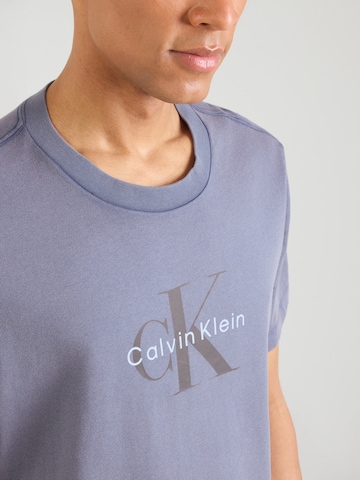 Calvin Klein Jeans T-shirt i blå