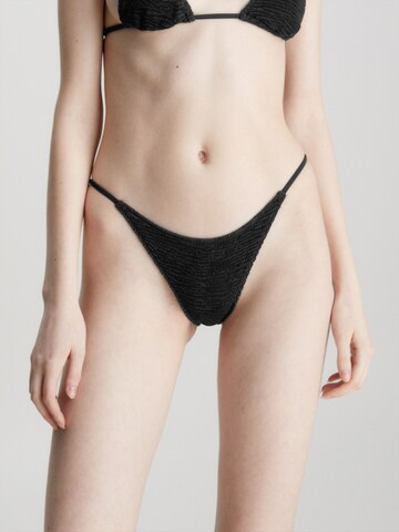 Calvin Klein Swimwear Bikinibroek in Zwart: voorkant