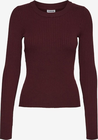 Noisy may Sweater in Red: front