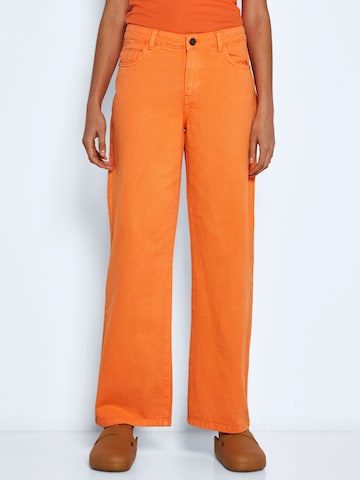 Noisy May Petite Boot cut Jeans 'Manda' in Orange: front