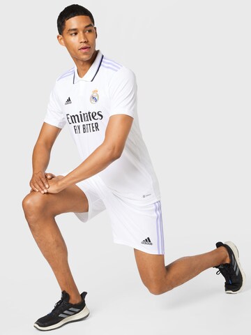 ADIDAS SPORTSWEAR Štandardný strih Športové nohavice 'Real Madrid 22/23 Home' - biela