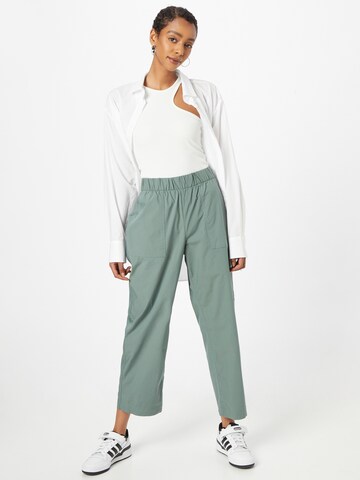 Loosefit Pantaloni 'OFF-DUTY' di GAP in verde