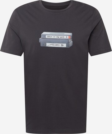 ARMEDANGELS T-Shirt 'JAAMES' in Schwarz: front