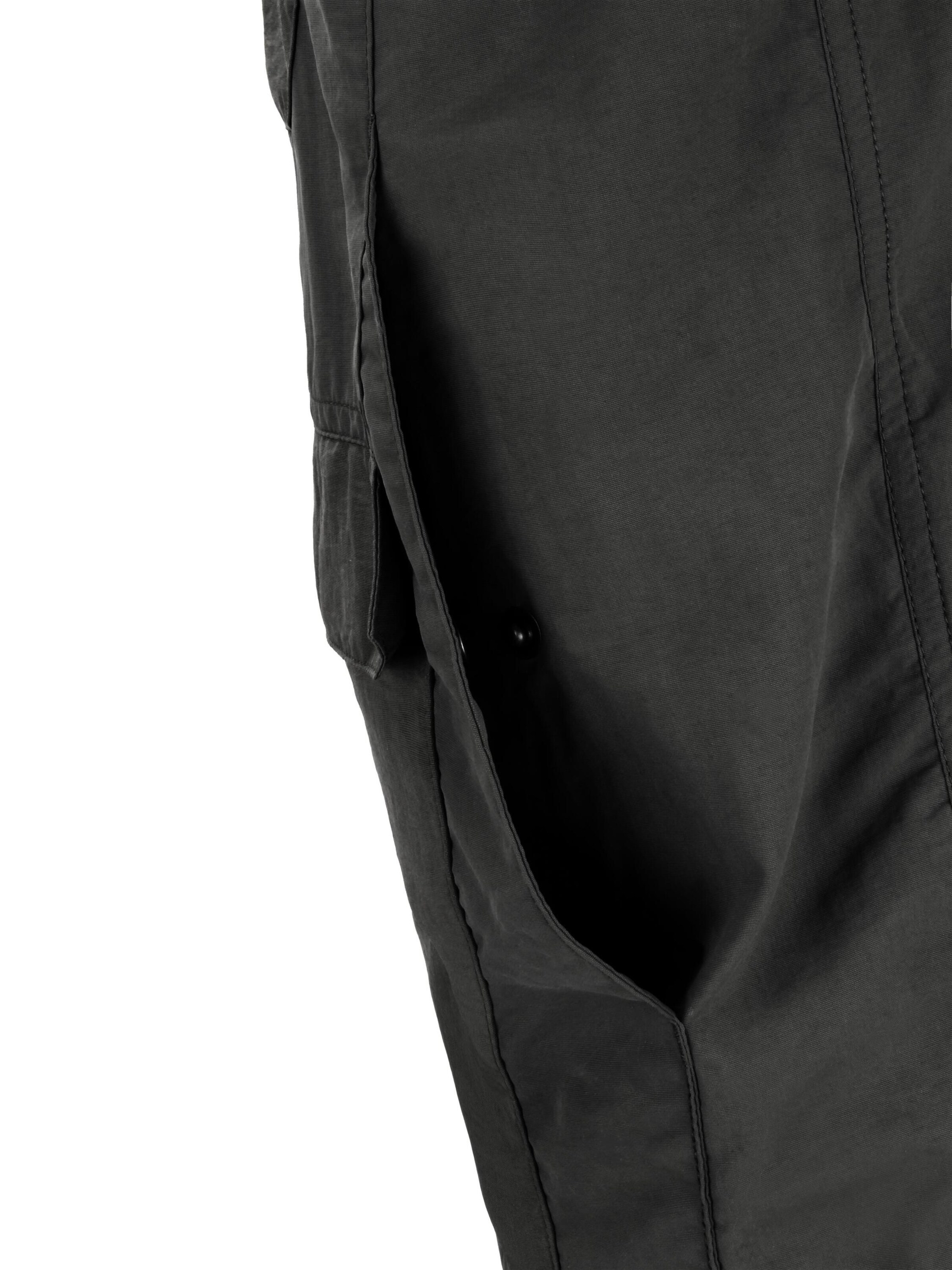 normani Weste in Schwarz