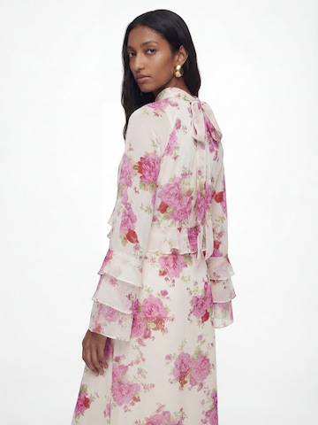 KAVAZI Платье 'Romantic chiffon dress' в Ярко-розовый