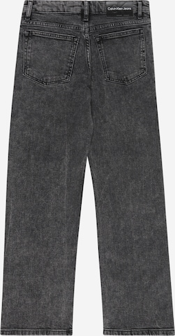 Calvin Klein Jeans Loosefit Jeans i grå