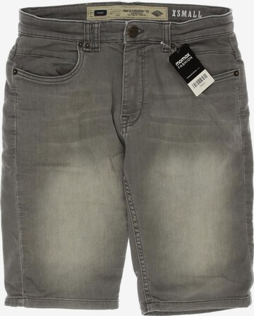 Petrol Industries Shorts in 29-30 in Grey: front