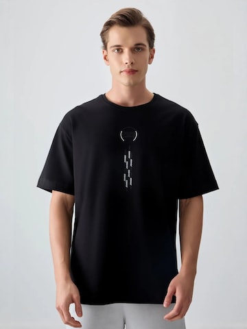 Tommy Life Shirt in Black