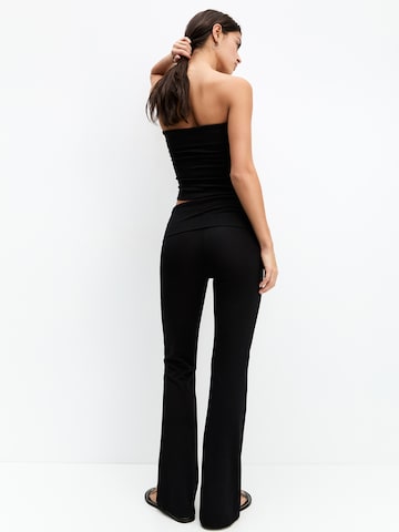 Pull&Bear Flared Trousers in Black