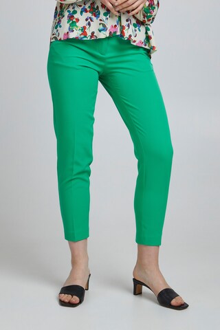 ICHI Slim fit Pleated Pants in Green: front