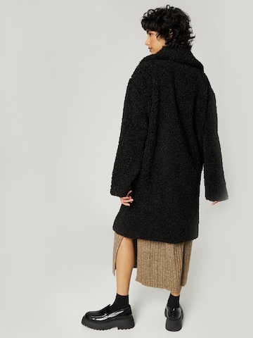 florence by mills exclusive for ABOUT YOU Between-Seasons Coat 'Sunny' in Black