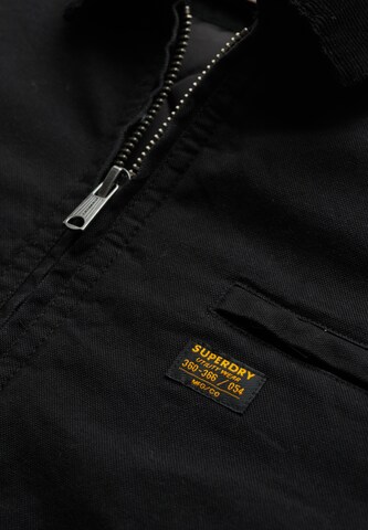 Superdry & Co Tussenjas in Bruin