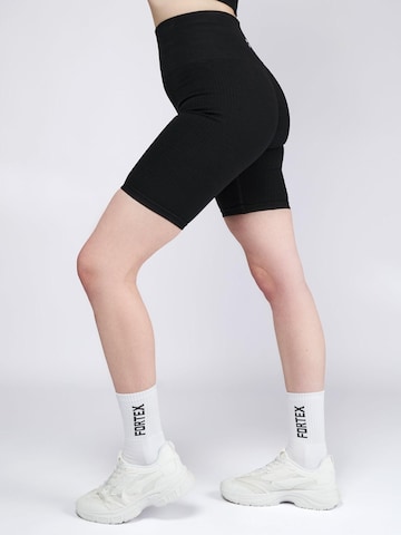 Fortex Fitness Skinny Leggings 'Essential Seamless Shorts' in Zwart