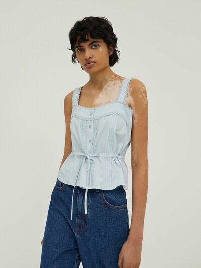 EDITED Top 'Taren' in blau, Modelansicht