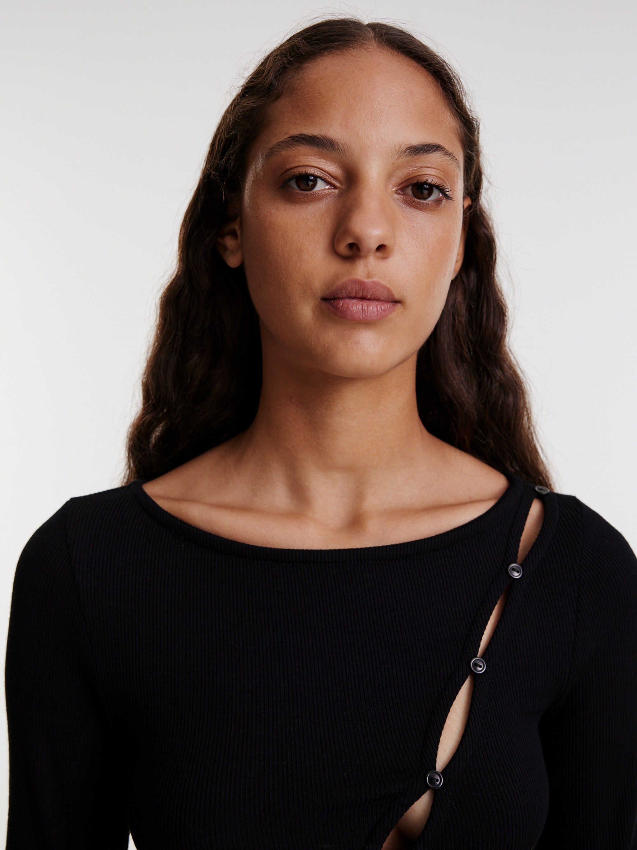 EDITED Produits T-shirt 'Kristin' noir