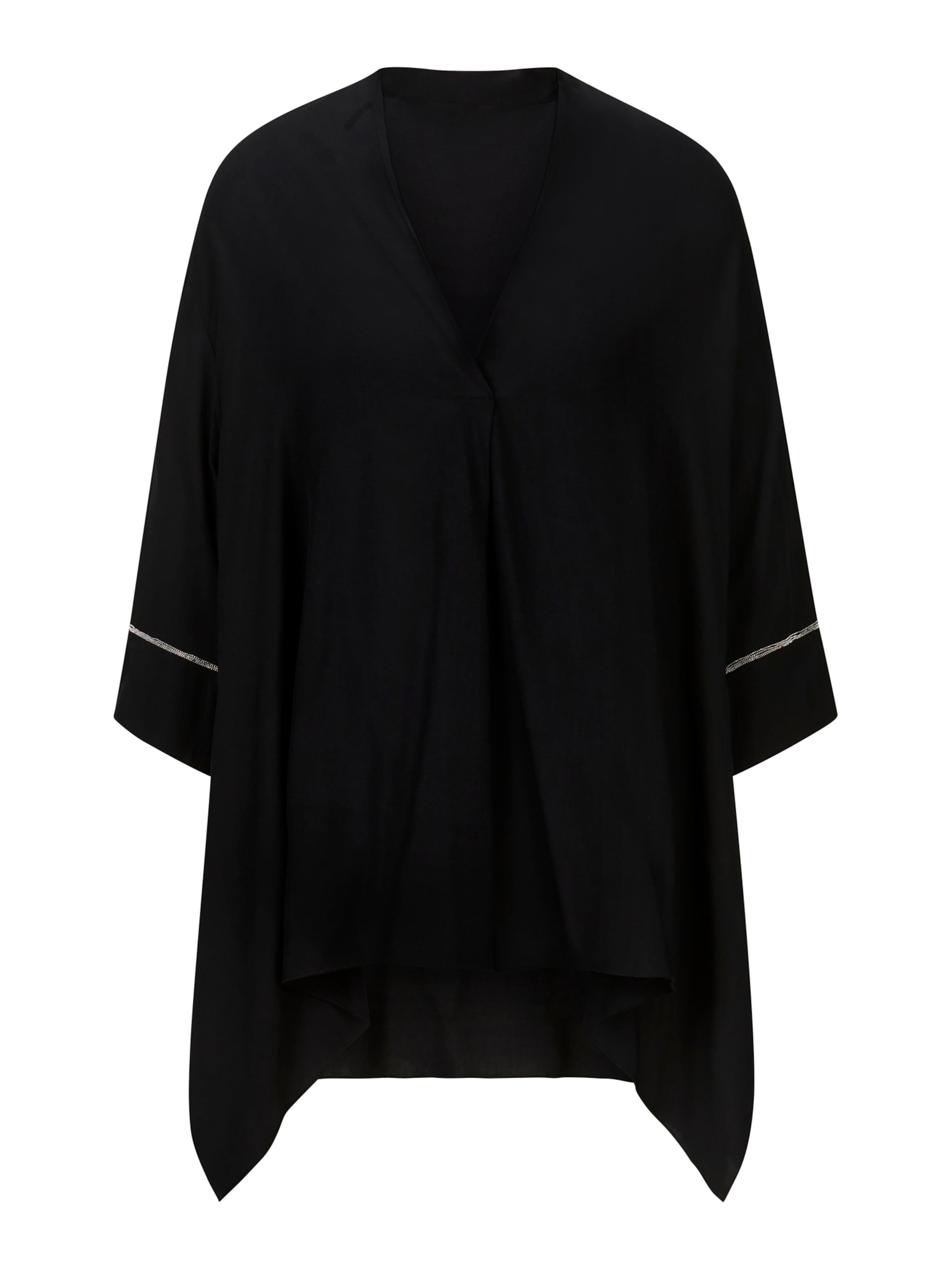 Bluză de la heine pe negru: față