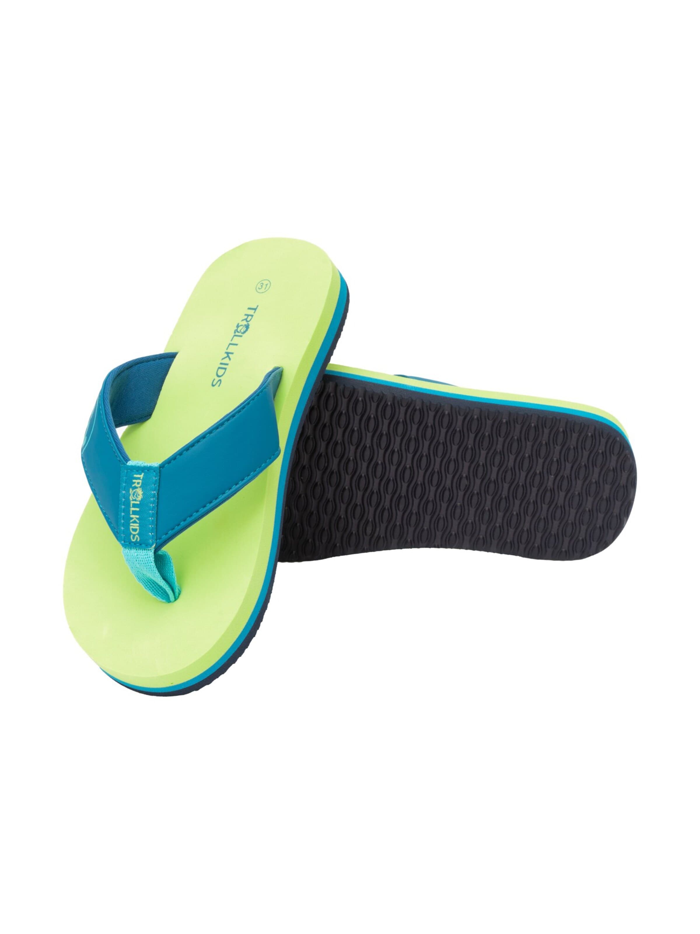 TROLLKIDS Sandals in Green