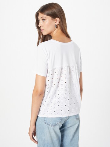 T-shirt OVS en blanc