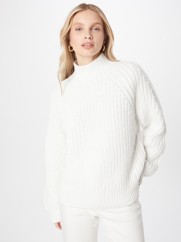 Esqualo Sweater in White: front