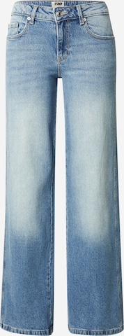 Jean Tally Weijl en bleu : devant