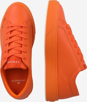 Sneaker low de la Copenhagen pe portocaliu
