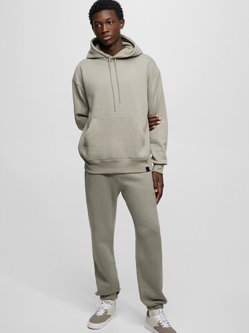 Pull&Bear Tapered Bukser i grøn: forside