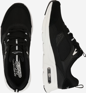SKECHERS Sneakers low i svart