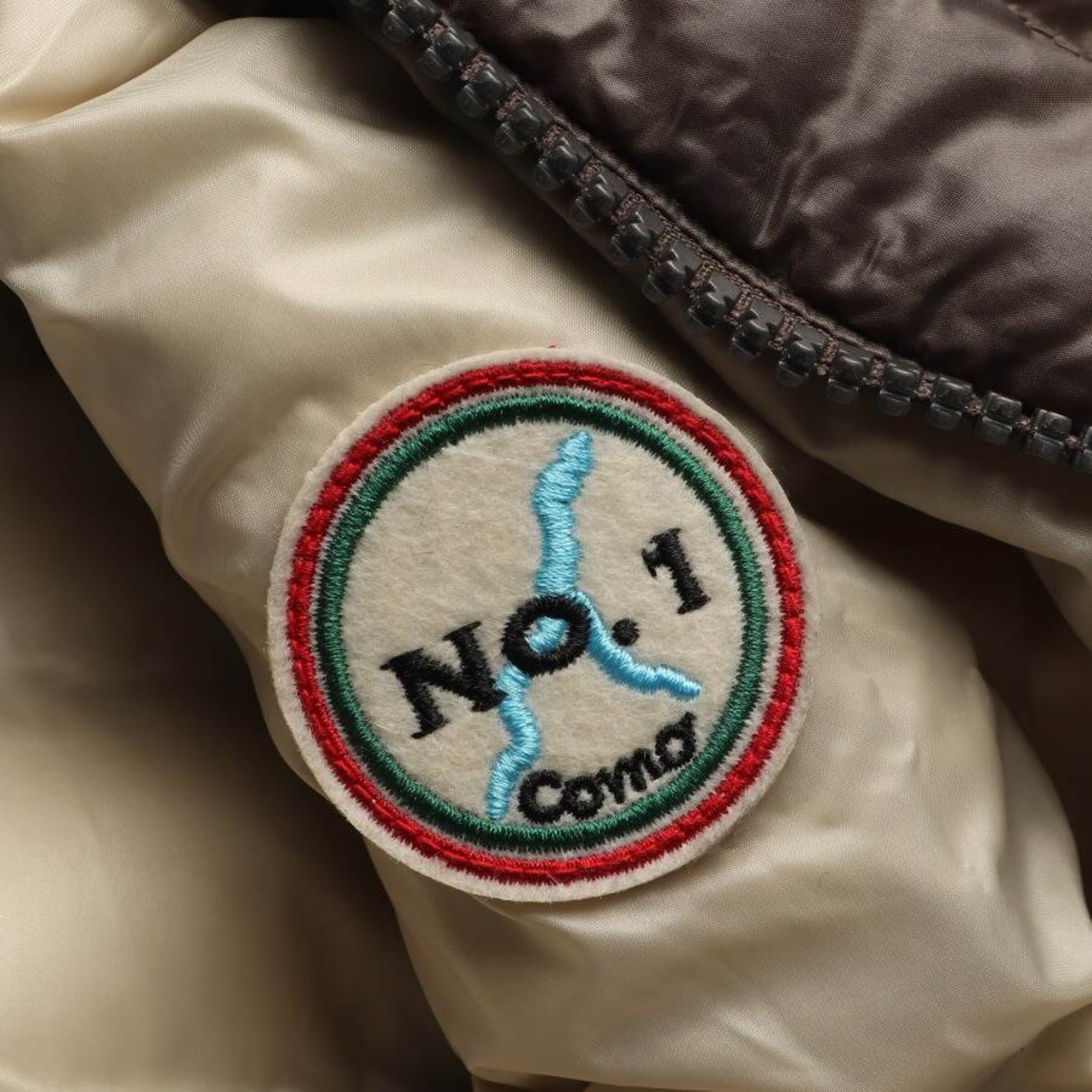 No. 1 Como Jacket & Coat in S in Beige