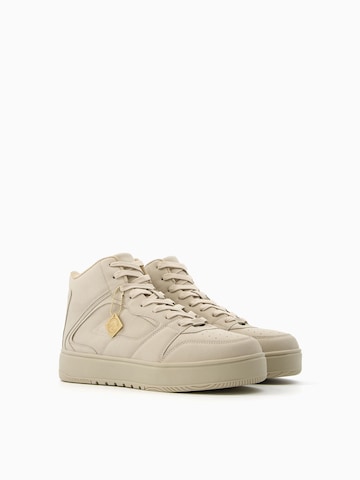 Bershka High-top trainers in Beige