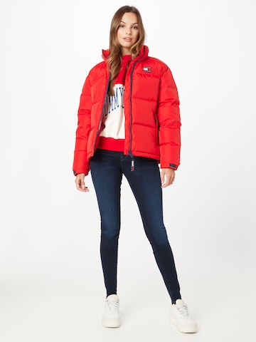 Tommy Jeans Zimní bunda 'Alaska' – červená