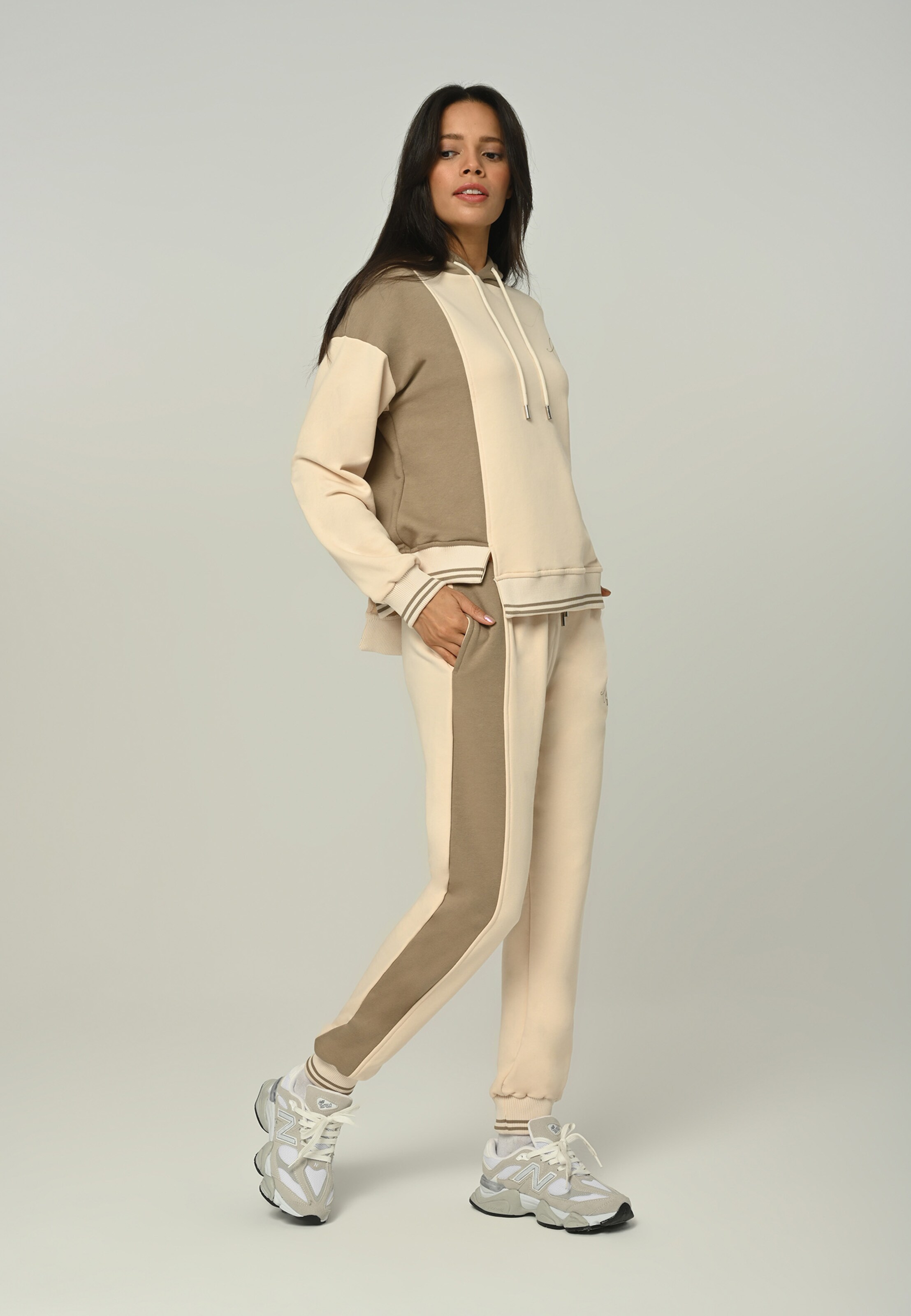 Tom Barron Trainingspak in Beige