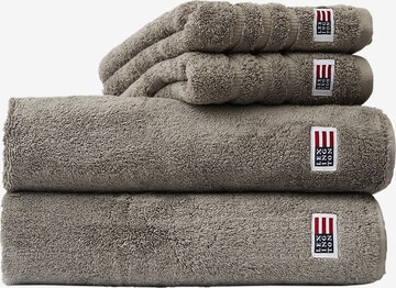 Lexington Towel in Grey: front