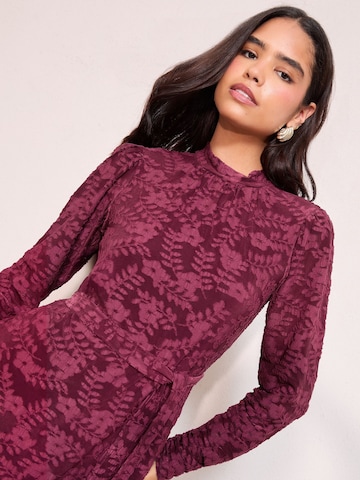 Abito di Friends Like These in lilla