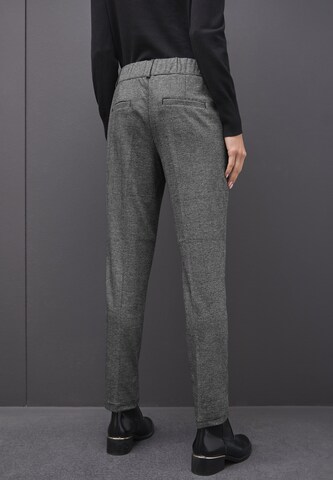 STREET ONE Tapered Pants in Grey