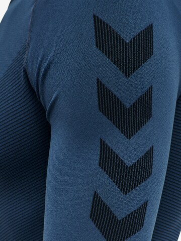 Hummel Regular fit Base layer in Blue