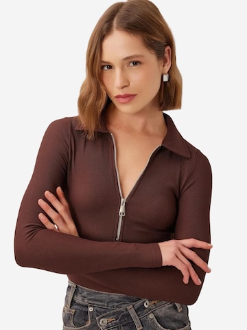 Happiness İstanbul - Camisa em castanho