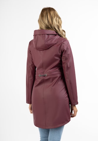 Manteau fonctionnel Usha en rouge