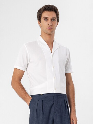 Antioch Regular fit Button Up Shirt in White