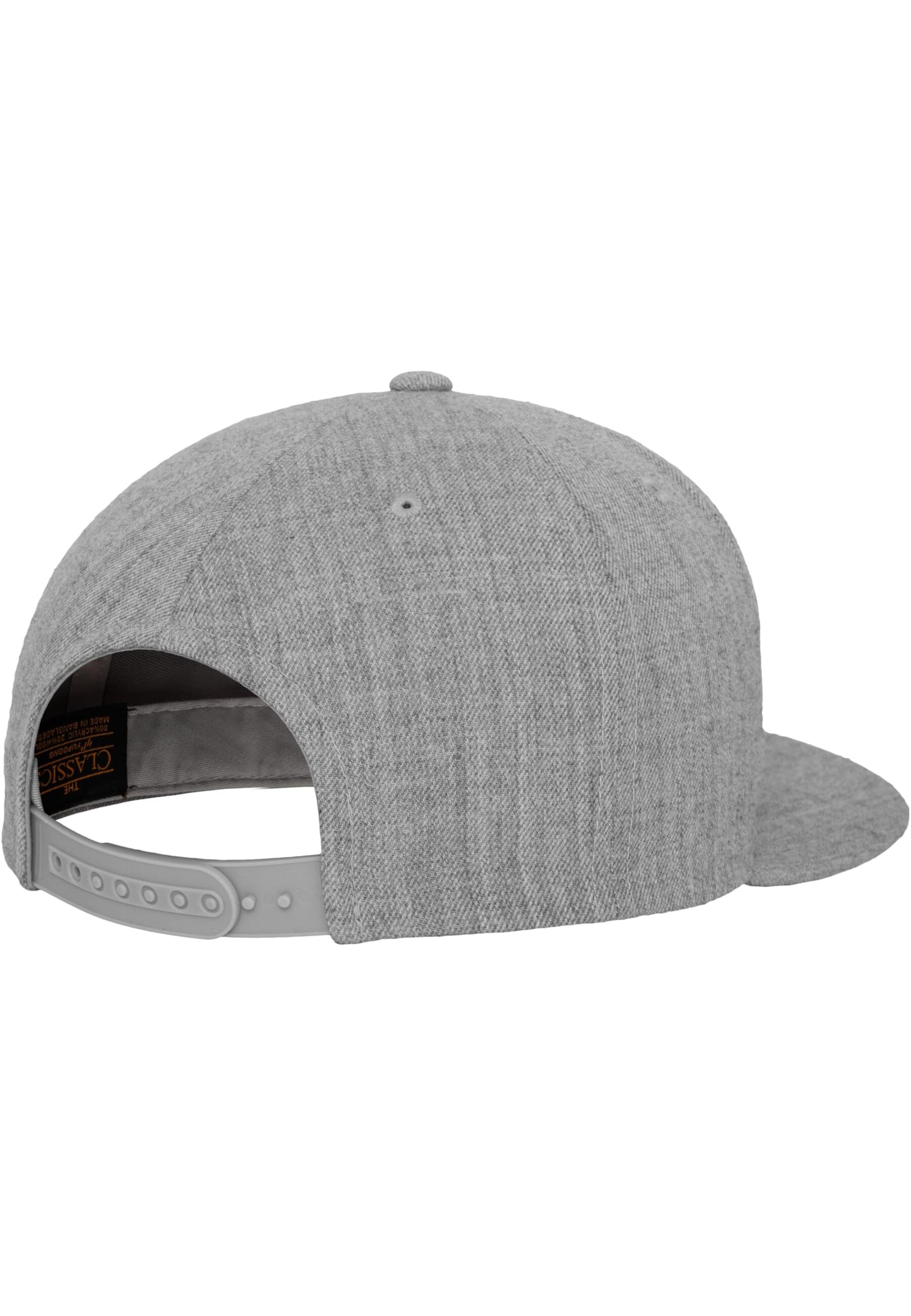 Flexfit Hat in Grey