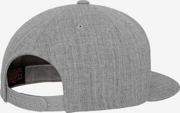 Cappello da baseball di Flexfit in grigio