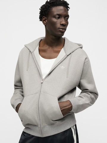Veste de survêtement 'Trefoil Essentials' ADIDAS ORIGINALS en gris