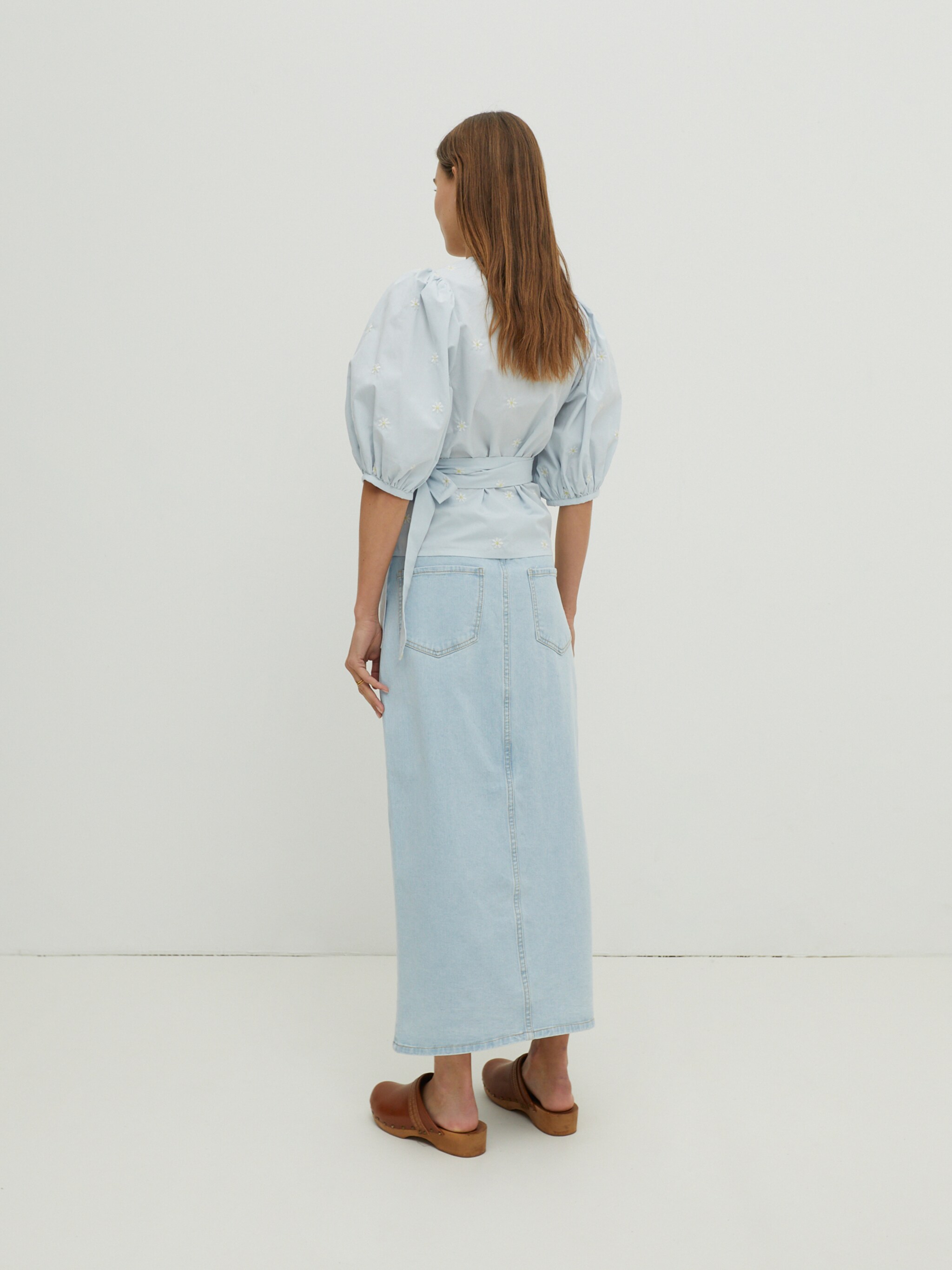 EDITED Producten Blouse 'Violeta' Pastelblauw
