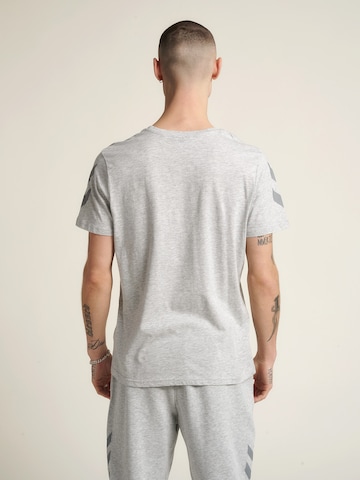 T-Shirt fonctionnel Hummel en gris