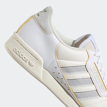 Baskets basses 'Continental 80 Stripes' ADIDAS ORIGINALS en beige