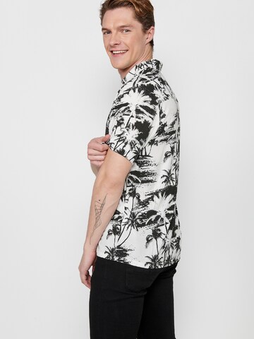 Coupe regular Chemise KOROSHI en noir