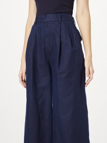 Wide leg Pantaloni con pieghe di GAP in blu