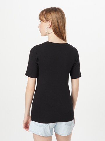 Tricou de la GAP pe negru