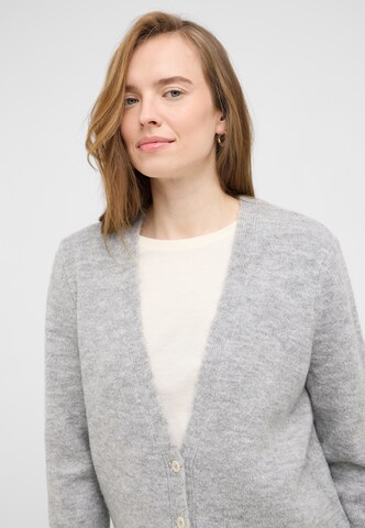 MUSTANG Sweatshirt 'Style Sedalia' in Grau