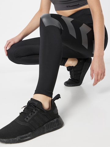 Skinny Pantalon de sport Hummel en noir